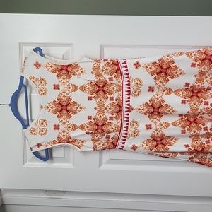 Woman's white and peach dress.  Size XS - NewYork and Company